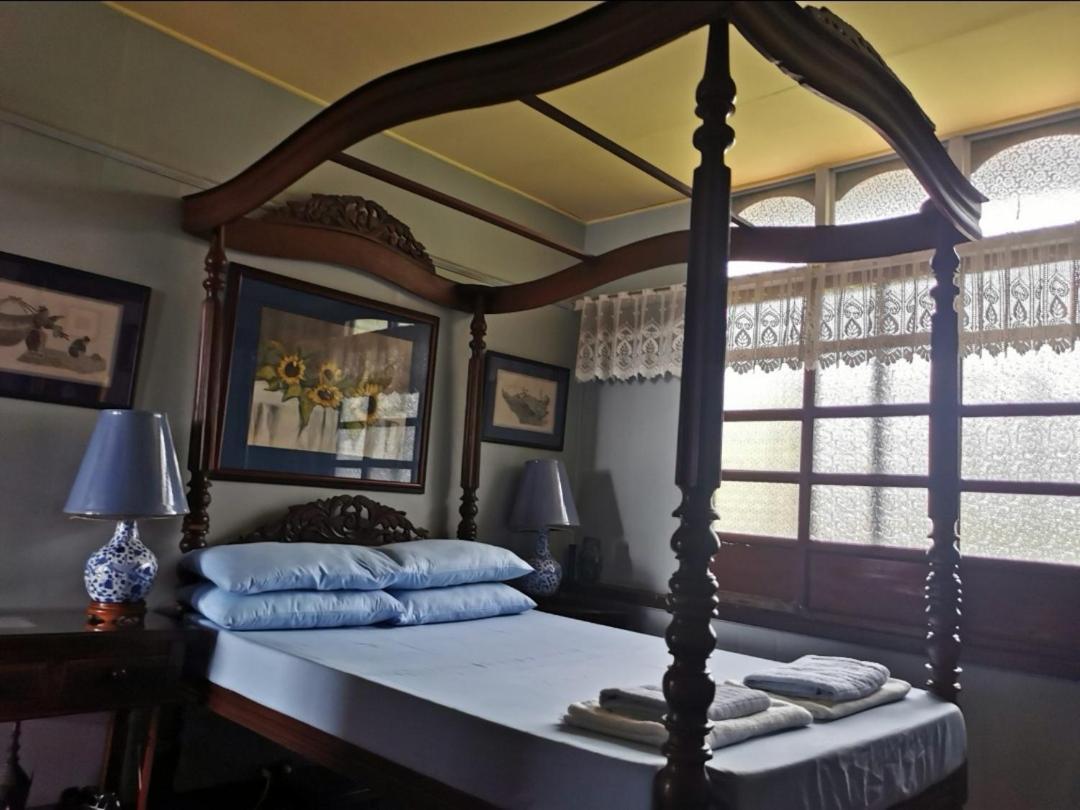 Casa Conchita Bed & Breakfast Taal Экстерьер фото